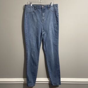 Fashion Nova Blue Jeans – Women's Size 18, Curve-Hugging Stretch Denim